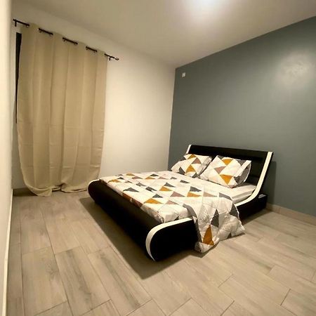 Residence Pfr Saint Pierre Bagian luar foto