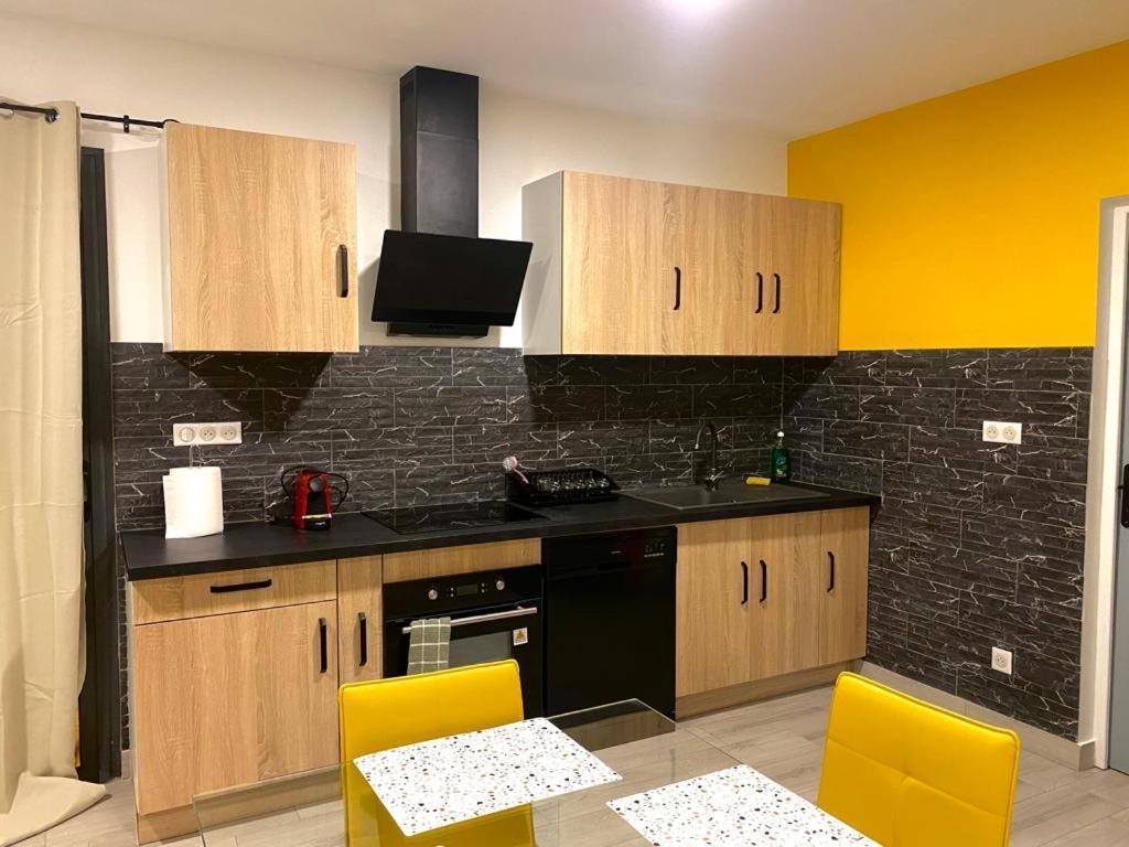 Residence Pfr Saint Pierre Bagian luar foto